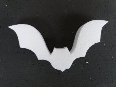 Bat1 /3cm Bat in polystyrene , thickness 3cm
